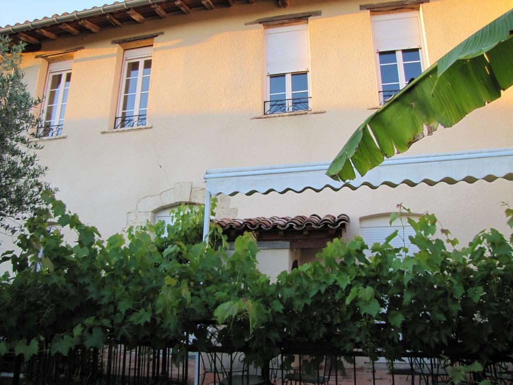 Etape Gimontoise 32 Apartment Exterior photo
